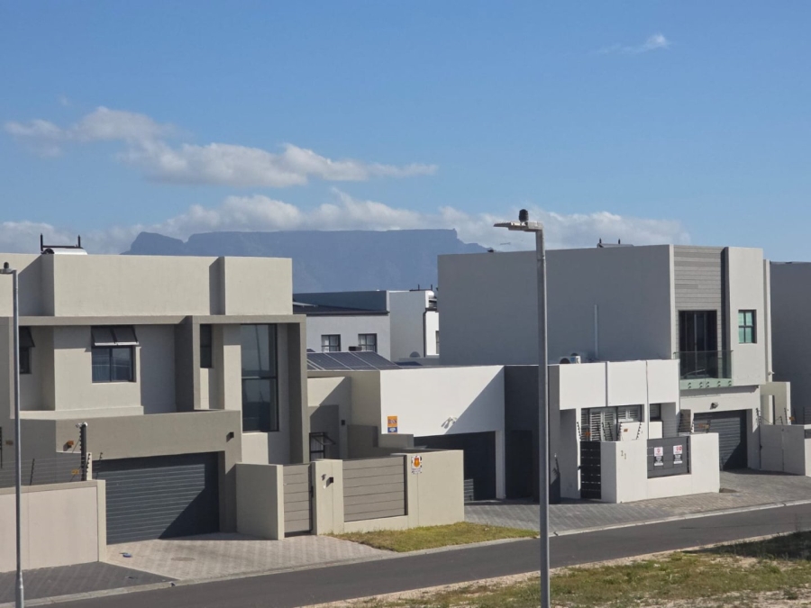 3 Bedroom Property for Sale in Sandown Western Cape